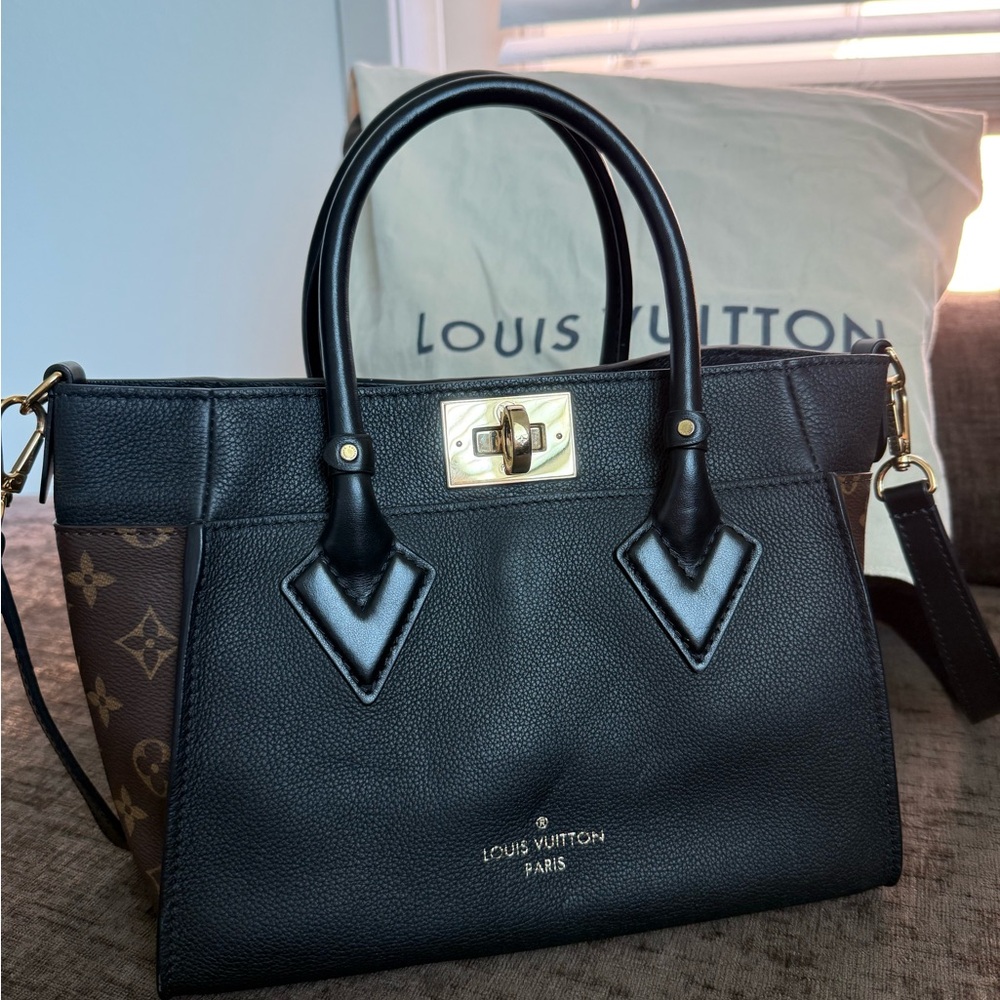 louis vuitton monogram on my side